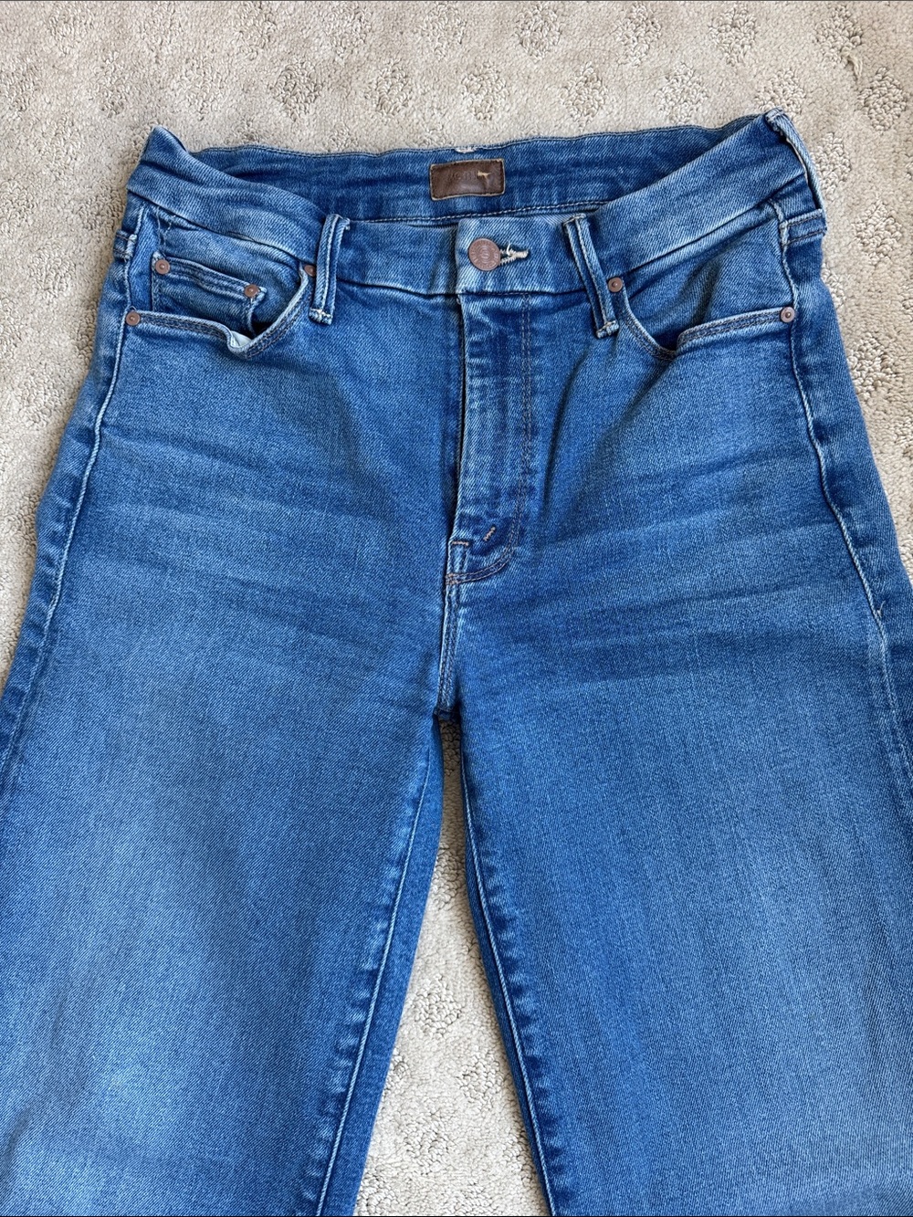 MOTHER JEANS ROLLER FRAY